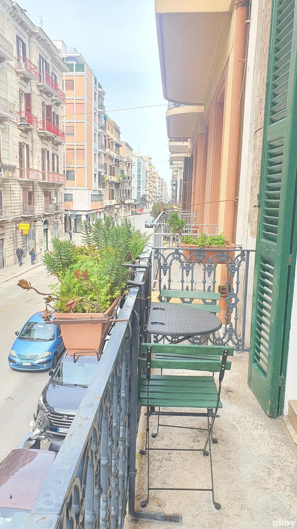 Central Station Apartments - Bari Centro Bagian luar foto
